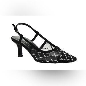 NWOB! Chinese Laundry Macee Kitten Heel, 6.5